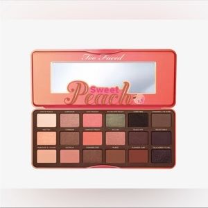 Too Faced eyeshadow palette